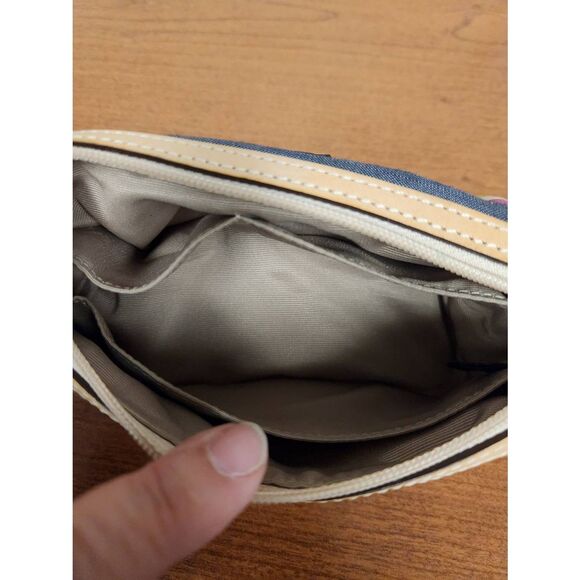 COACH Vintage Stripe canvas and leather trim Makeup Bag with 2 charms (PF) - Picture 9 of 11